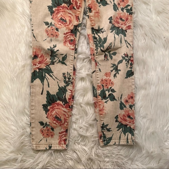 Current/ Elliott The Stiletto Jean in Haystack Floral - Picture 4 of 11